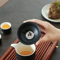 Creative Black Pottery Tea Infuser Set with Stainless Steel Filter Screen for Kung Fu Tea Ceremony
