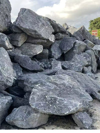 Natural Black Mountain Stone for Japanese Zen Garden Landscaping and Micro-Landscapes