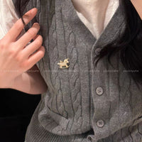 French Light Luxury Horse Brooch for Women, Elegant Coat Sweater Pin with Unique Design