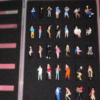 1:64 Scale Model Figure Display Case with Dustproof Cover and Sponge Insert