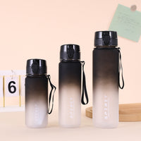 Gradient Frosted Water Bottle with Straw, Large Capacity Portable Sports Water Jug for Summer