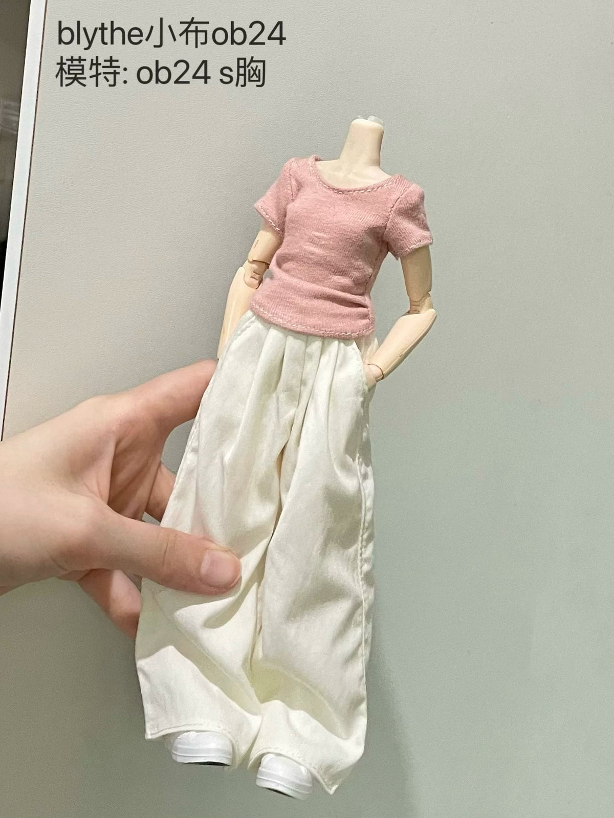 Blythe OB24 Doll Clothes Pleated Short Sleeve T-Shirt and Wide Leg Pants