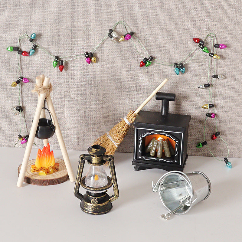 Miniature Dollhouse Outdoor Hanging Stove Model & Accessories Set