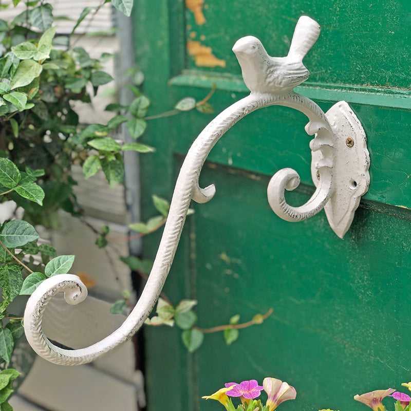 Cast Iron Bird Wall Hook for Hanging Baskets and Planters, Vintage Style Garden Decor