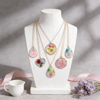 French Vintage Resin Dried Flower Pendant Necklace Forest Style