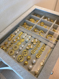 Velvet Jewelry Storage Box for Rings Necklaces Pendants Bracelets Watches Earrings, Large Capacity Dustproof Display Case