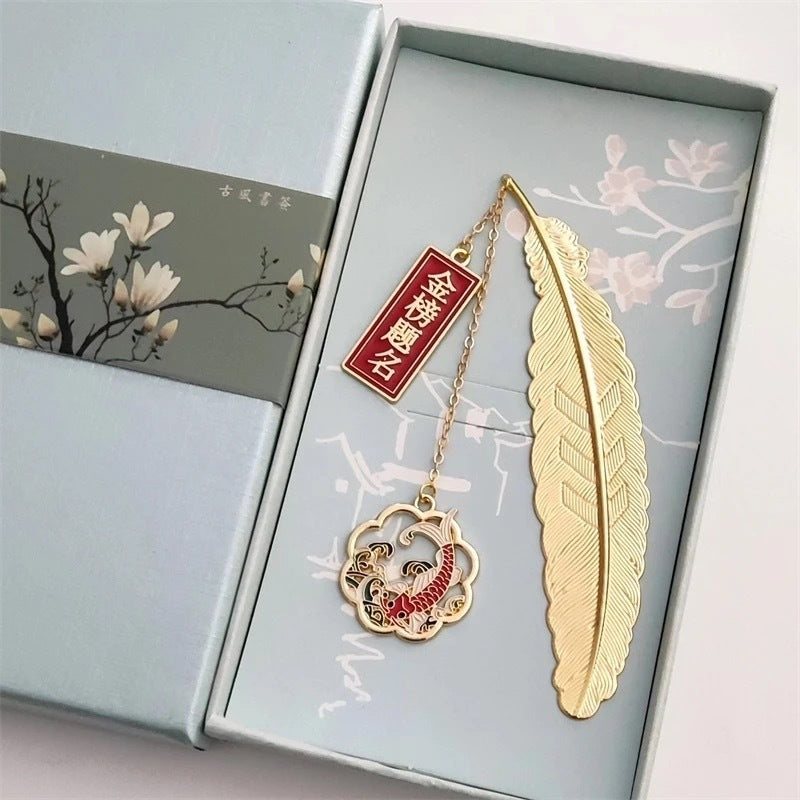 Graduation Season Feather Bookmark Gift Set for Students