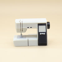 Miniature Dollhouse Sewing Machine Model Furniture Toy