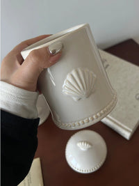 SilentWind Vintage Shell Ceramic Jar with Lid for Cotton Swabs, Toothpicks, Matches