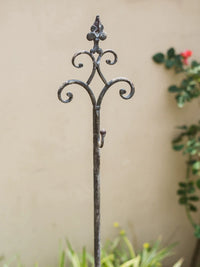 Vintage Wrought Iron Hanging Basket Stand with Base for Balcony Garden Decoration