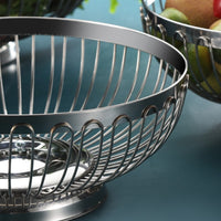 Stainless Steel Fruit Basket with Drainage for Outdoor Gatherings and Snacks