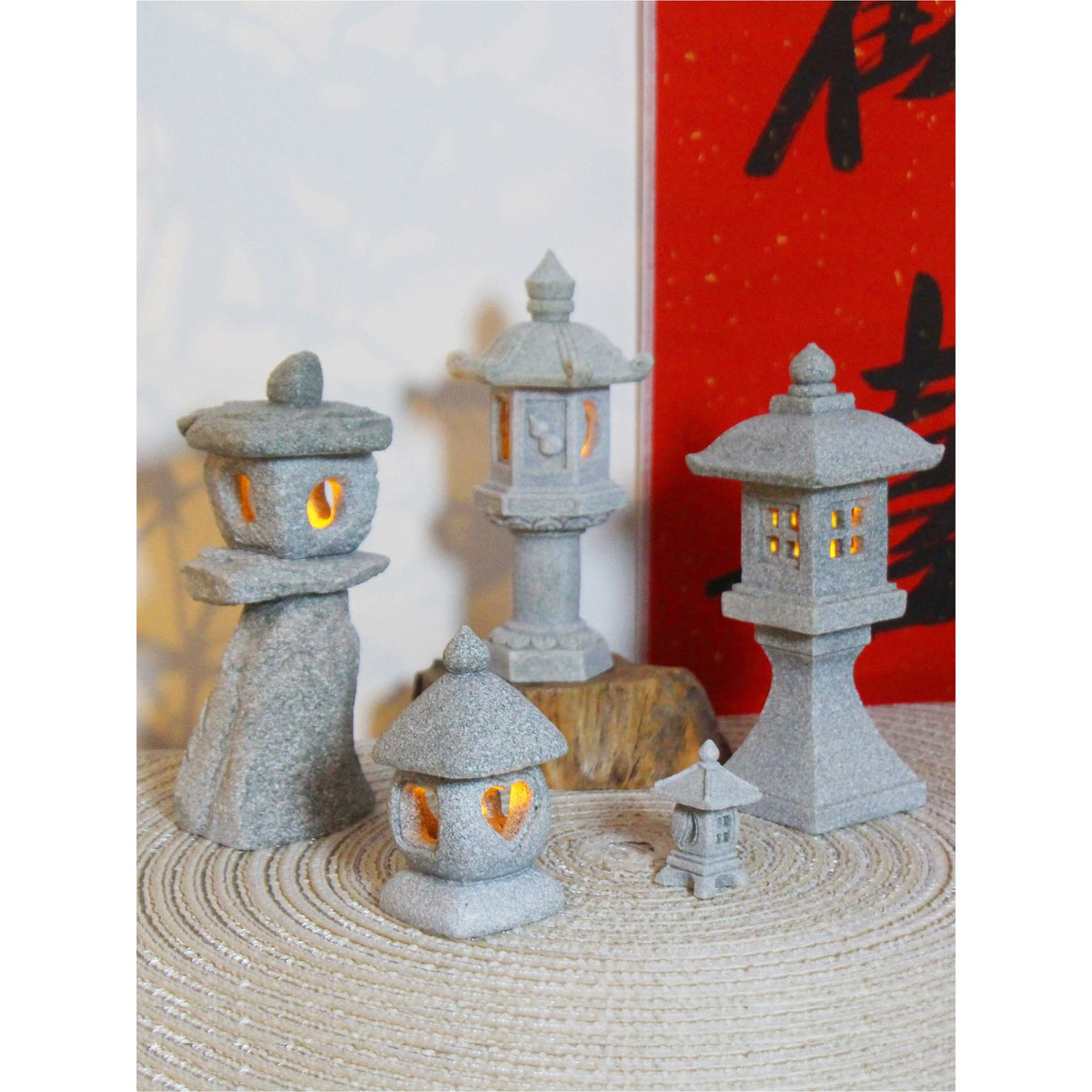 Miniature Japanese Stone Lantern Ornament for Micro Landscape Aquarium Bonsai Decor