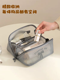Portable Mesh Travel Toiletry Bag with Large Capacity for Cosmetics and Brushes