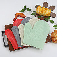 Thickened Silicone Heat Resistant Oven Mitts for Baking and Cooking