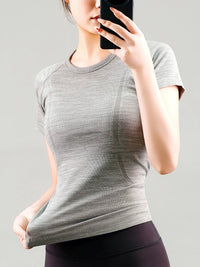 Women's Quick-Dry Breathable Yoga & Pilates T-Shirt for Summer Workouts