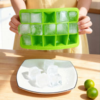 Silicone Ice Cube Tray with Lid for Whiskey and Cocktails, Reusable Ice Ball Maker Mold