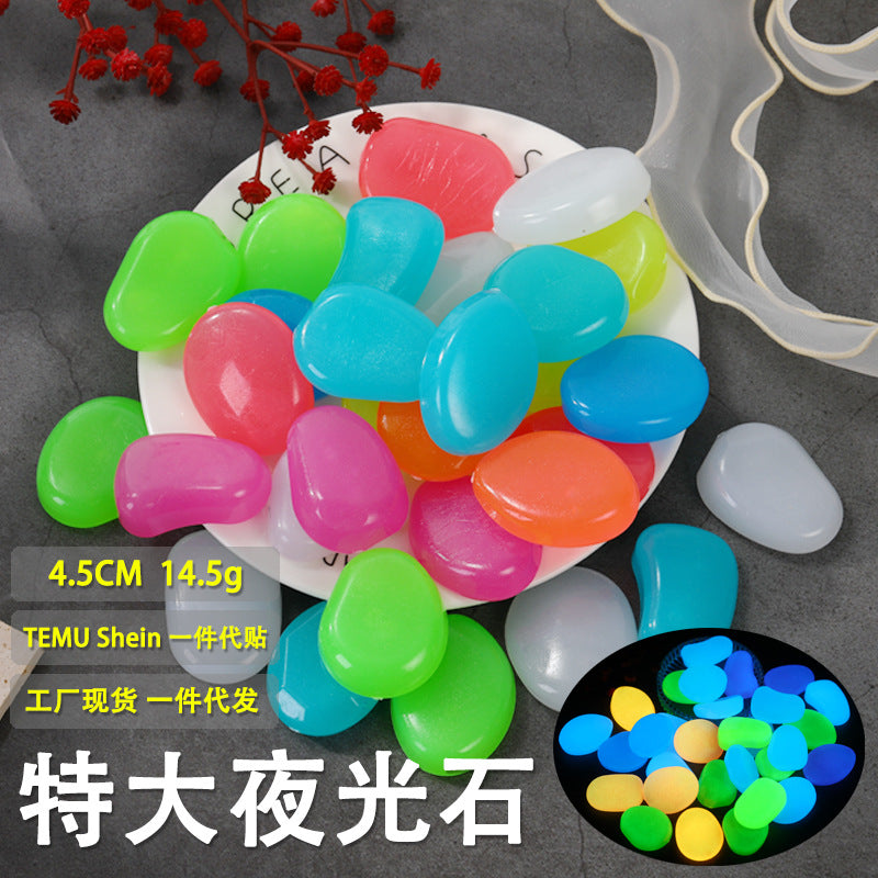 Large Luminous Garden Pebbles for Landscaping, Fish Tanks, and Walkways - 4.5cm Glow-in-the-Dark Stones