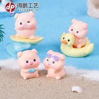 Cute Cartoon Pig Beach Vacation Micro Landscape Ornament for Desktop Car Decor