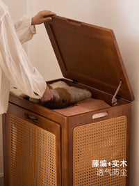 Large Capacity Storage Box with Lid and Wheels for Clothes and Toys