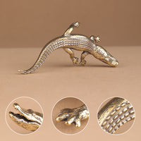 Pure Brass Crocodile Figurine Desktop Ornament Paperweight Tea Pet Collectible