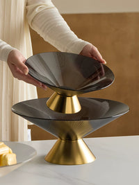 Modern Luxury Fruit Drain Basket for Home, Living Room, Bar, Hotel - Creative Candy Snack Dish