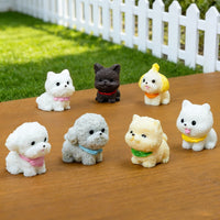 Miniature Resin Cartoon Dog Figurines for Micro Landscape and Car Dashboard Decor