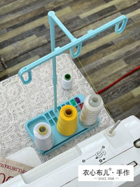 Portable Three-Thread Spool Stand for Old-Fashioned Household Sewing Machines - No Fixing Required, Plastic Anti-Tangle Large Spool Holder