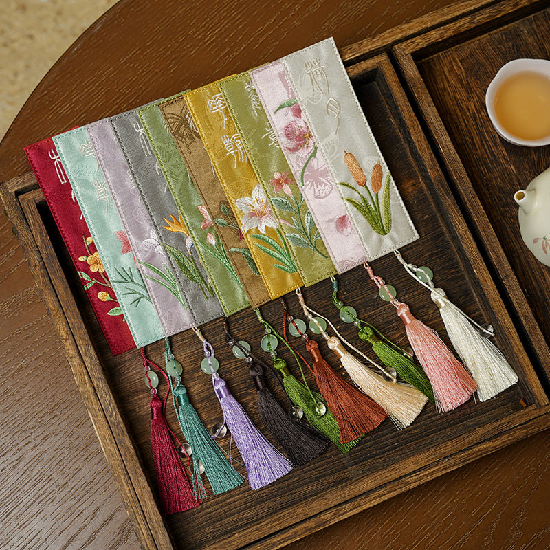 New Chinese Style Embroidered Tassel Bookmarks with Vintage Floral Designs