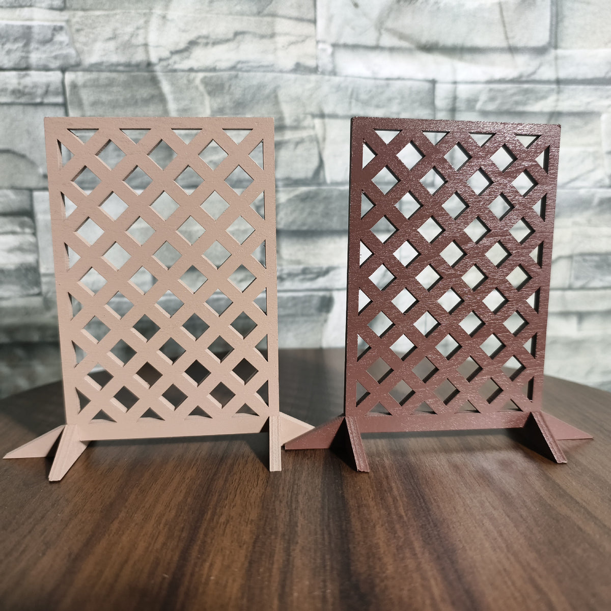 Dollhouse Miniature Wooden Fence with Climbing Vine Trellis for DIY Garden Scene