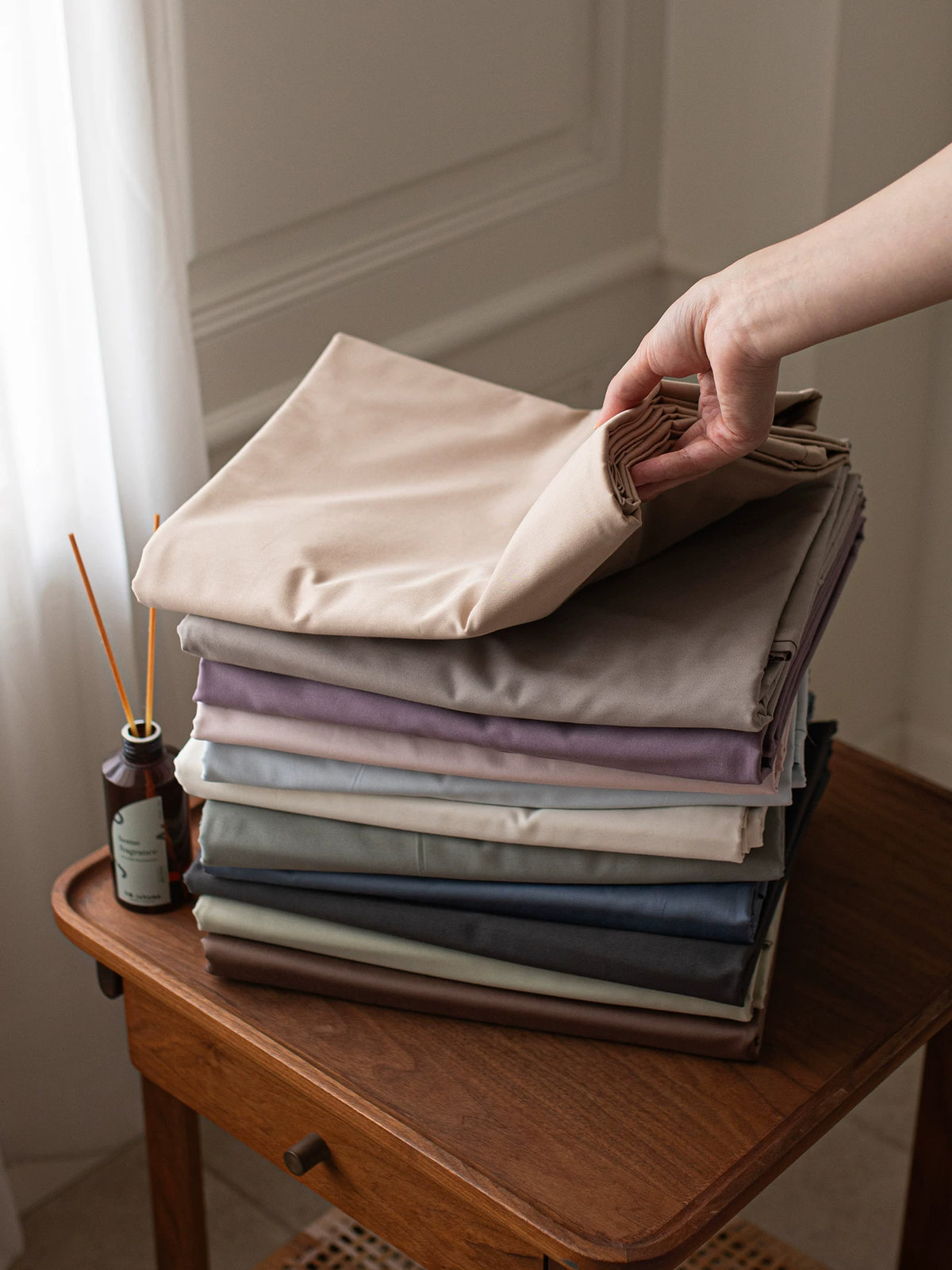 Premium 100s Cotton Fitted Sheet Simple Style Home Use Men and Women Pure Cotton Mattress Protector Dust Cover