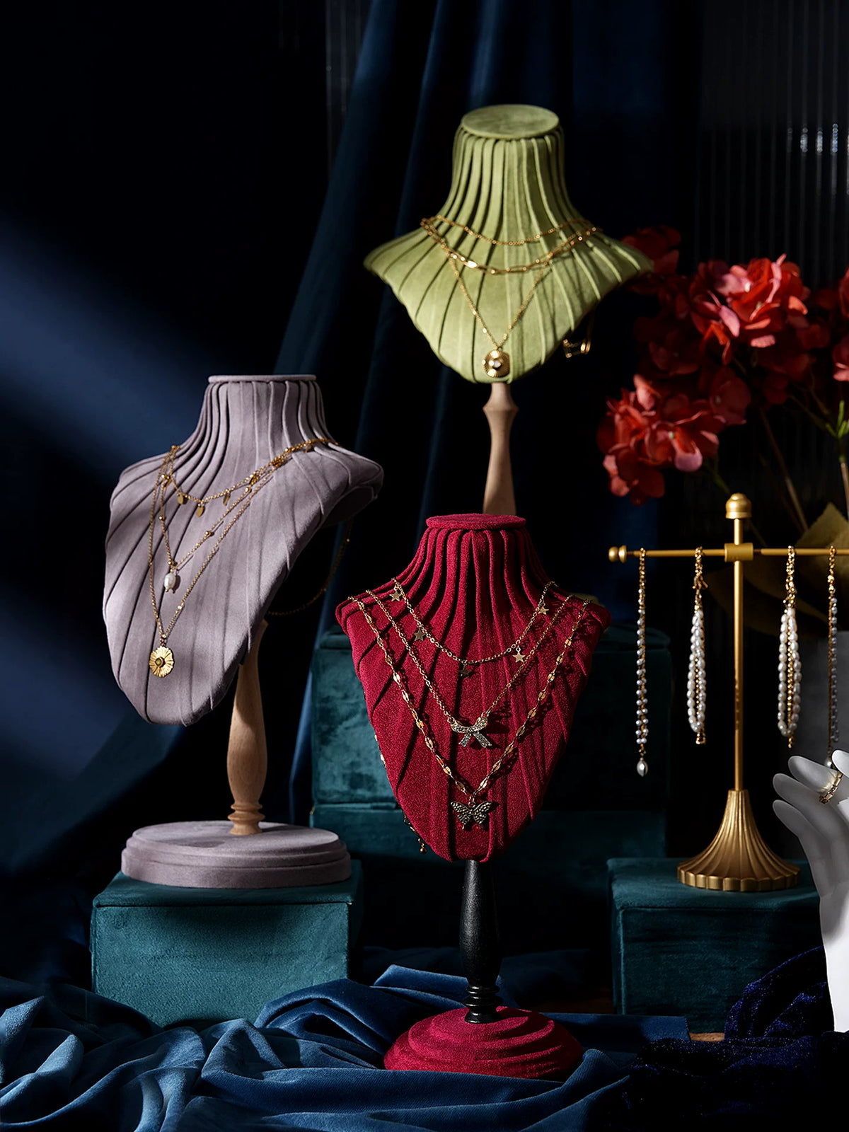 Velvet Jewelry Display Bust Stand for Necklaces and Pendants, Countertop Mannequin Prop