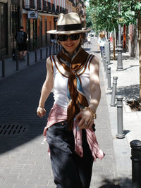 Jinjing Style Retro Brown Triangle Scarf Shawl for Women, 2025 New Decorative Neck Scarf, Old Money Aesthetic Silk Scarf