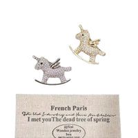 French Light Luxury Horse Brooch for Women, Elegant Coat Sweater Pin with Unique Design