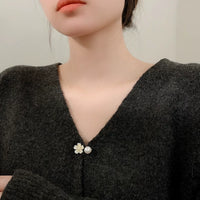 Anti-Exposure Flower Brooch Pin for Neckline Adjustment and Cardigan Fixing