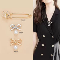 Rhinestone Bowknot Pearl Brooch Pin for Women's Neckline and Clothing Fixation