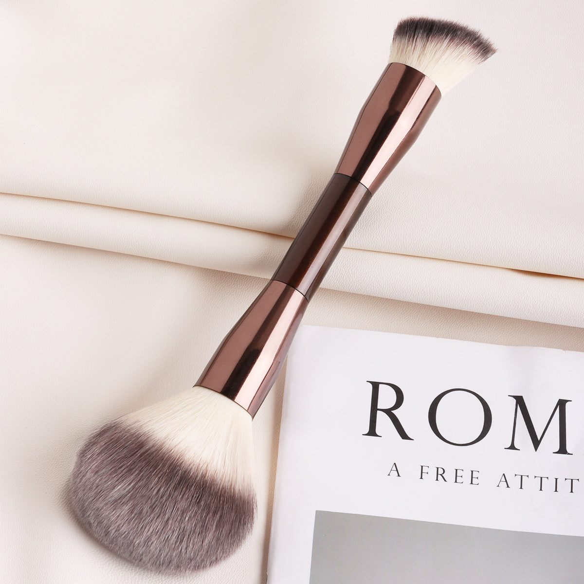 Dual-Ended Loose Powder & Contour Brush - Soft Bristle Setting Powder & Shading Brush for Face
