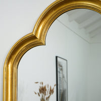 Wooden Arched Full-Length Mirror European Style Dressing Mirror for Living Room Cloakroom Clothing Store Wall-Leaning Floor Mirror