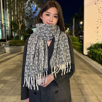 2025 Autumn/Winter Plaid Cashmere Blend Scarf Shawl for Women