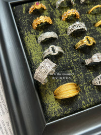 Solid Wood Ring Display Tray for Jewelry Exhibition and Photography