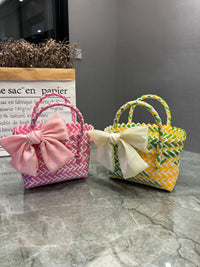 Handwoven Plastic Tote Bag Beach Shoulder Bag for Women