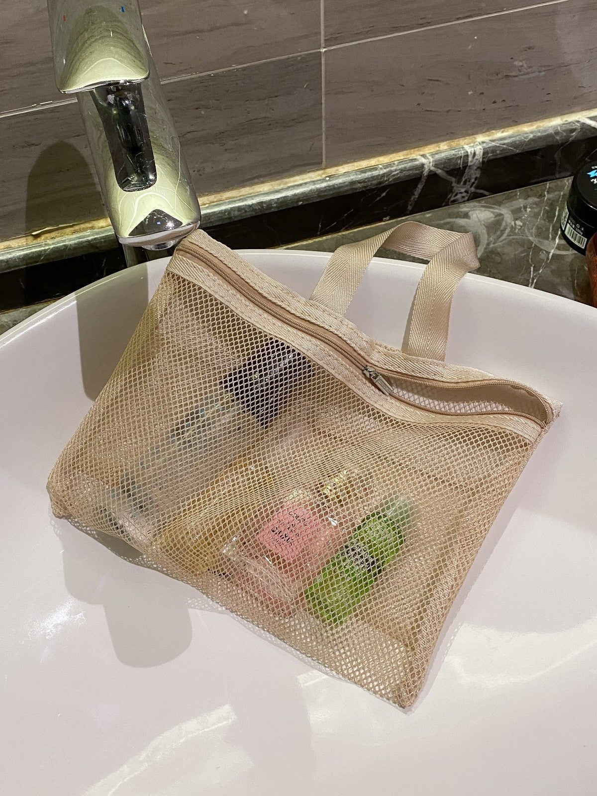 Portable Mesh Travel Toiletry Bag Transparent Cosmetic Organizer with Handle