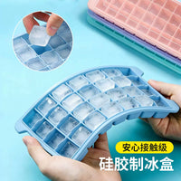 Silicone Ice Cube Tray with Lid for Freezer, Soft Ice Mold for Homemade Ice Cubes and Baby Food Storage