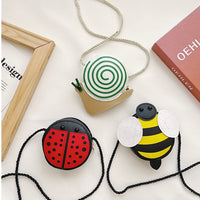 Kids' Cartoon Ladybug Shoulder Bag - Mini Coin Purse & Fashion Accessory