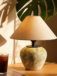 Vintage Pastoral Ceramic Table Lamp with Linen Shade for Bedroom Decor