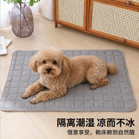 All-Season Non-Slip Washable Pet Bed Mat for Dogs and Cats, Scratch-Resistant Sleeping Pad