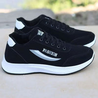 Men's Non-Slip Running Shoes with Soft Wear-Resistant Sole for Autumn/Winter