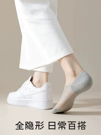 Women's White No-Show Socks, Thin Breathable Non-Slip Low Cut Invisible Liner Socks for Summer