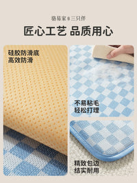 Pet Cooling Mat for Dogs and Cats, Summer Ice Silk Sleeping Pad