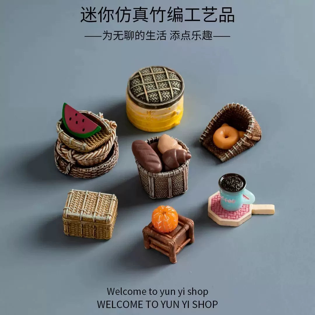 Miniature Woven Bamboo Basket for Micro Landscape DIY Decor