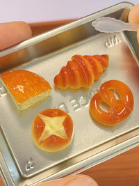 Mini Pretend Play Simulation Pretzel Croissant Bread Pastry for Dollhouse Decor